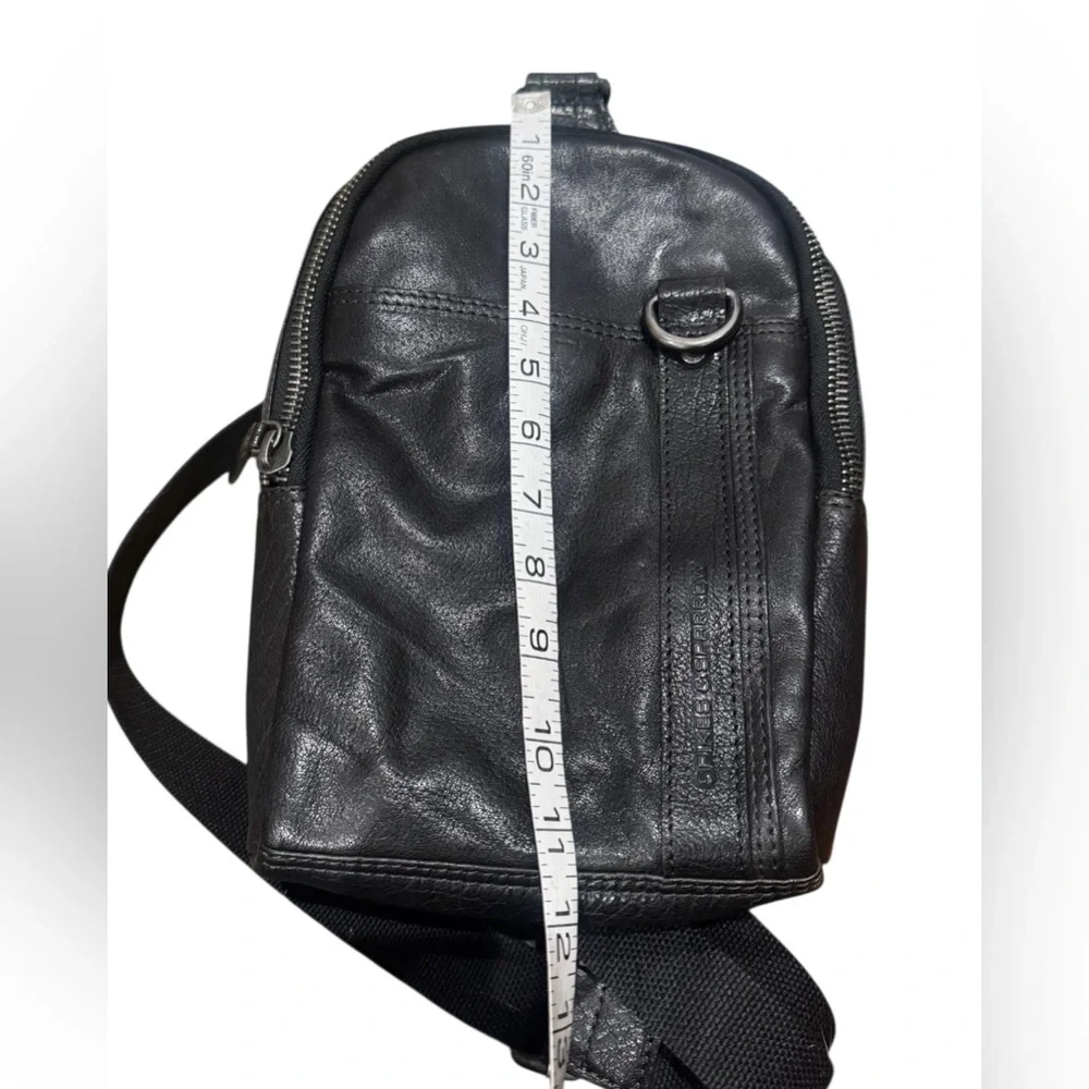 Spikes & Sparrow Black Leather Men's Sling Bag NWOT